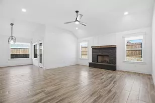 929 Tesslynn Ave, Godley, TX 76044 - Photo 11