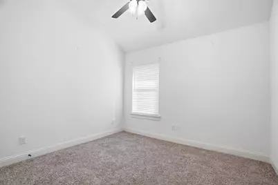 929 Tesslynn Avenue, Godley, TX 76044 - Photo 27