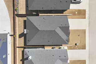 929 Tesslynn Ave, Godley, TX 76044 - Photo 35