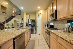 5517 Crimson Oaks Dr, Frisco, TX 75035 - Photo 11