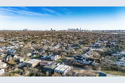 4827 Newmore Avenue, Dallas, TX 75209 - Photo 39