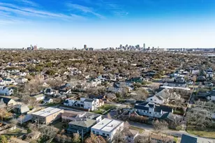 4827 Newmore Ave, Dallas, TX 75209 - Photo 39