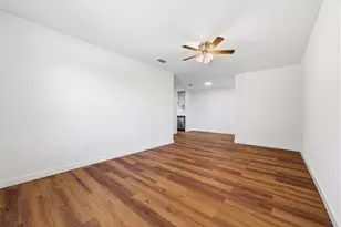 810 Betty Ct, Hurst, TX 76053 - Photo 3