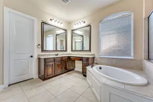 13513 Mardi Gras Ln, Frisco, TX 75035 - Photo 17