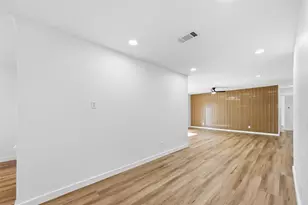 6301 Glenmoor Dr, Garland, TX 75043 - Photo 7