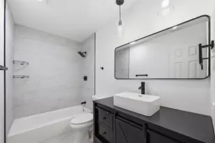 6301 Glenmoor Dr, Garland, TX 75043 - Photo 15