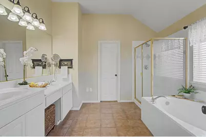 5229 Dove Creek Drive, Fort Worth, TX 76244 - Photo 19