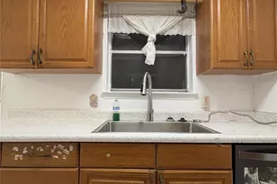 1812 Redwood St, Arlington, TX 76014 - Photo 5