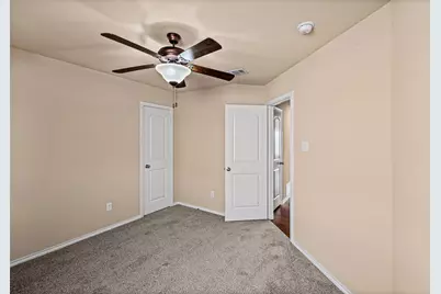 4205 Sapphire Lane, Granbury, TX 76049 - Photo 27