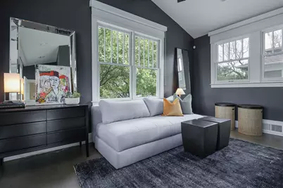 319 N Edgefield Avenue, Dallas, TX 75208 - Photo 23