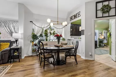 2136 Pritchard Drive, Grapevine, TX 76051 - Photo 9