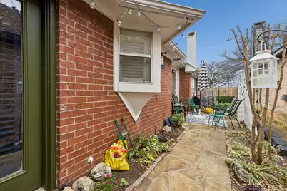 2136 Pritchard Drive, Grapevine, TX 76051 - Photo 23