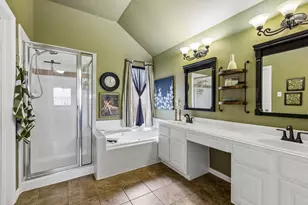 2136 Pritchard Dr, Grapevine, TX 76051 - Photo 17