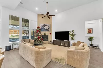 2218 Christopher Lane, Euless, TX 76040 - Photo 7