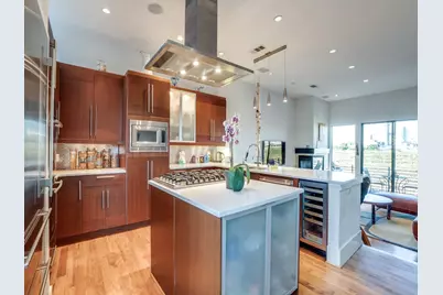 433 Trinity River Circle, Dallas, TX 75203 - Photo 11