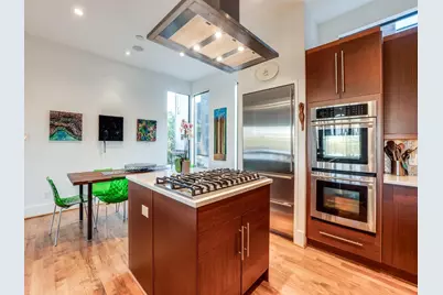 433 Trinity River Circle, Dallas, TX 75203 - Photo 13