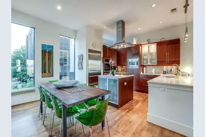 433 Trinity River Circle, Dallas, TX 75203 - Photo 7