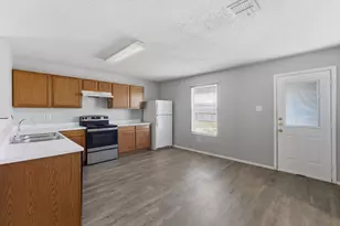 8133 Montecito Dr, Denton, TX 76210 - Photo 11