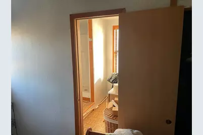 105 E Kelsoe Drive, Sherman, TX 75090 - Photo 9