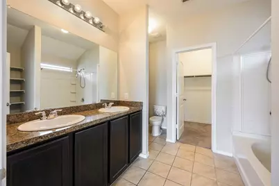 8228 Windsor Forest Drive, Fort Worth, TX 76120 - Photo 11