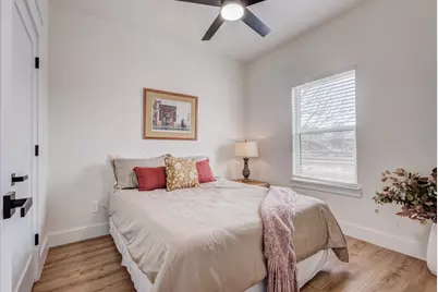 3230 6th Avenue, Fort Worth, TX 76110 - Photo 39