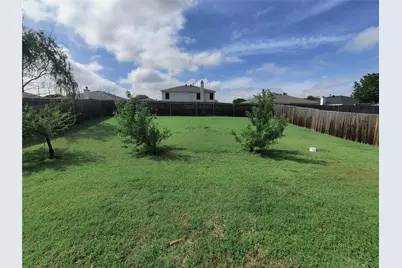 1405 Anglican Drive, Arlington, TX 76002 - Photo 5