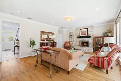 801 Bent Tree Drive, Euless, TX 76039 - Photo 11