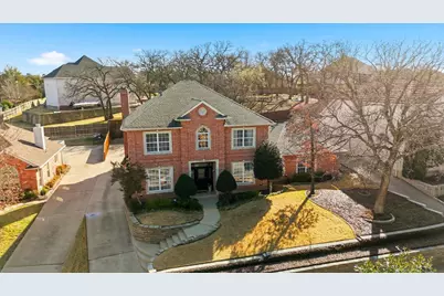 801 Bent Tree Drive, Euless, TX 76039 - Photo 1