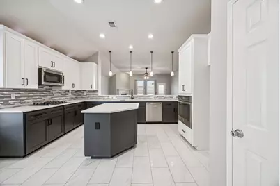 3156 Guadaloupe, Grand Prairie, TX 75054 - Photo 7