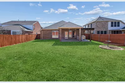 3156 Guadaloupe, Grand Prairie, TX 75054 - Photo 23