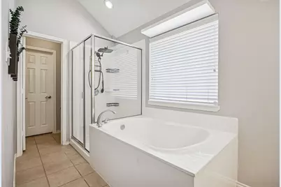 3156 Guadaloupe, Grand Prairie, TX 75054 - Photo 15