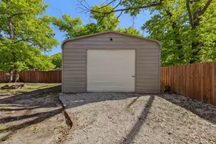 608 N Catherine St, Terrell, TX 75160 - Photo 29