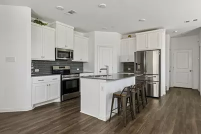 5123 Community Street, Haltom City, TX 76117 - Photo 9