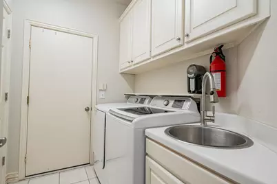 601 Uvalde Court, Allen, TX 75013 - Photo 9