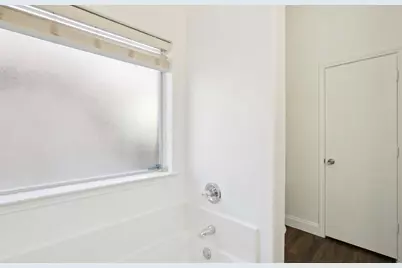 1446 Sax Leigh Drive, Dallas, TX 75241 - Photo 17