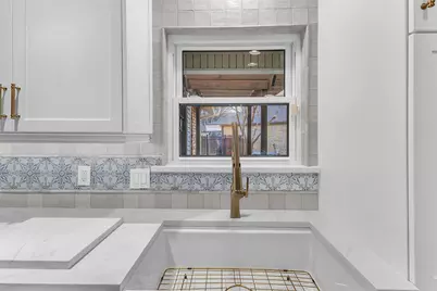 3002 Carolyn Court, Bedford, TX 76021 - Photo 13