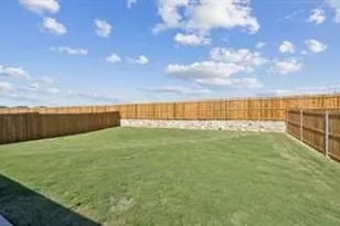 2037 Pleasant Knoll Cir, Forney, TX 75126 - Photo 21