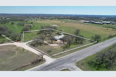 102 Middleton Court, Weatherford, TX 76087 - Photo 5