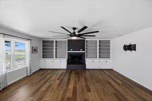 102 Middleton Ct, Weatherford, TX 76087 - Photo 11