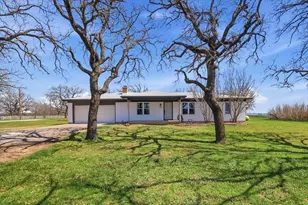 102 Middleton Ct, Weatherford, TX 76087 - Photo 3