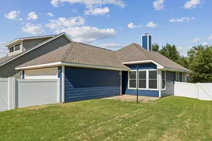 1425 Devonshire Dr, Aubrey, TX 76227 - Photo 17