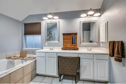 3804 Northpark Drive, Lewisville, TX 75056 - Photo 21