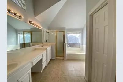 3169 Riverside Drive, Carrollton, TX 75007 - Photo 11