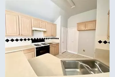 3169 Riverside Drive, Carrollton, TX 75007 - Photo 5