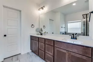 3533 Redbud Flower Trl, Prairie Ridge, TX 76084 - Photo 19