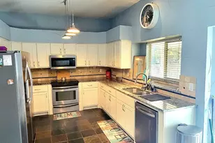 3 Holden Cir, The Colony, TX 75056 - Photo 5