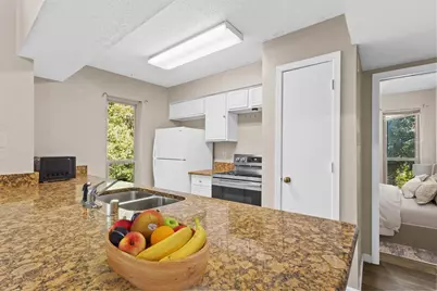 7107 Holly Hill Drive #209, Dallas, TX 75231 - Photo 5