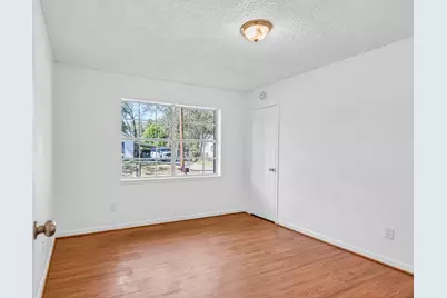 815 N Bledsoe Street, Gilmer, TX 75644 - Photo 17