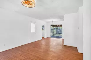 815 N Bledsoe St, Gilmer, TX 75644 - Photo 15