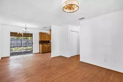 815 N Bledsoe Street, Gilmer, TX 75644 - Photo 5